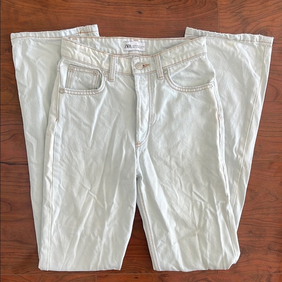 Zara Denim - Zara High Waist Straight Leg Button Fly Light Wash Jeans